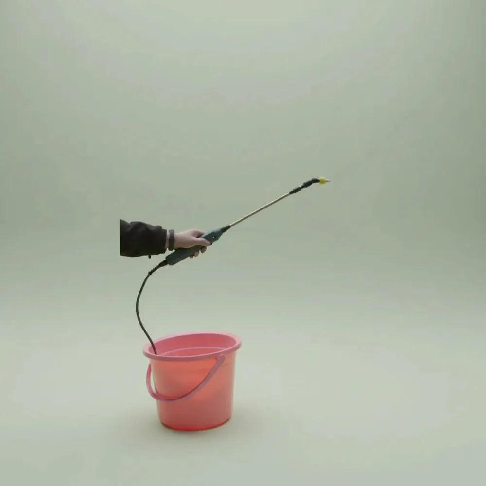 Baguette télescopique portative de pulvérisateur électrique de 2400mAh pour l'arrosage des plantes f