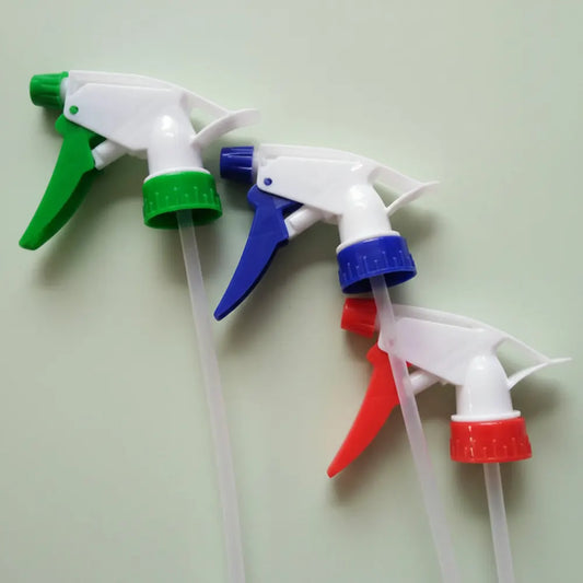 Paquet de 5 bouteilles de pulvérisation à gâchette de couleur aléatoire pour le nettoyage du jardin 